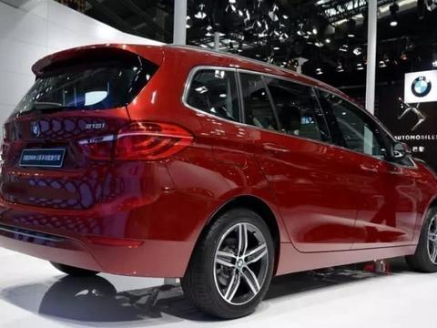 旅行车融合两厢车与三厢车优点，为何国内没人买？原因其实很简单