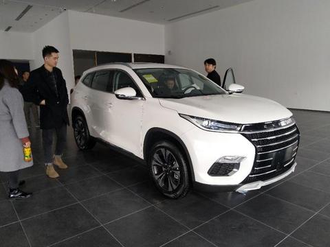 到店体验奇瑞星途TX，外形有看点，后排空间有惊喜，就等售价了