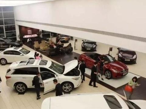 4S店按揭买车就要交续保押金 这种潜规则合法吗？