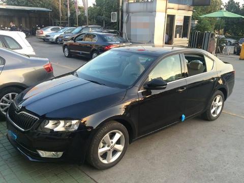 在4S店买车被强制买保险咋办？只要说这句话，保准他们不再纠缠