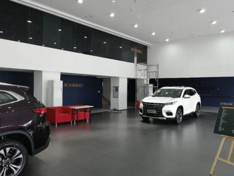 星途TX实车已经到店，价格不再是重点，打开引擎盖真相实在打脸