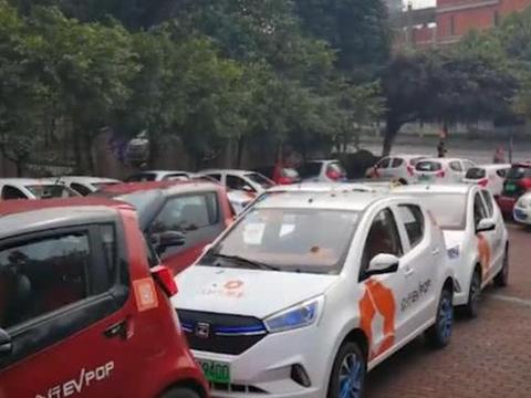 众泰山寨smart库存成山，销售要哭了：3万送车牌都没人要！