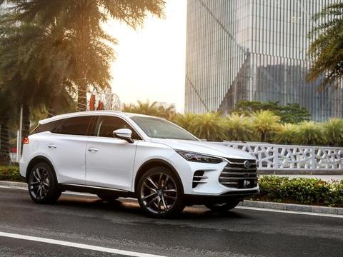 行政级豪华感喷薄而出 全新一代唐六座版官图爆光