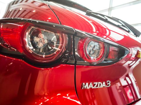 全新马自达3两厢版实车海外到店