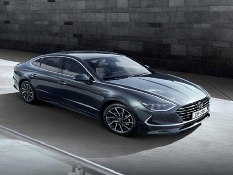 现代再推新款配三种动力，带智能装置科技感十足，将于4月亮相