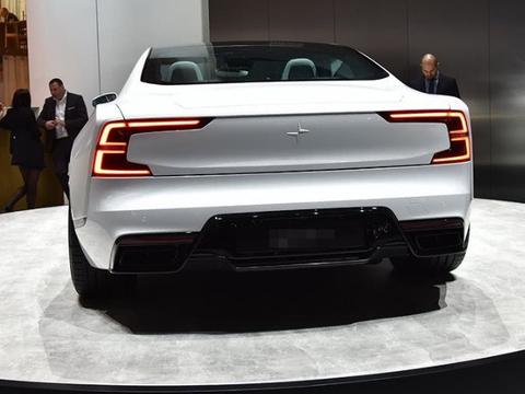 吉利又火了，8AT＋提速4秒，开价145万，车友：膨胀的厉害