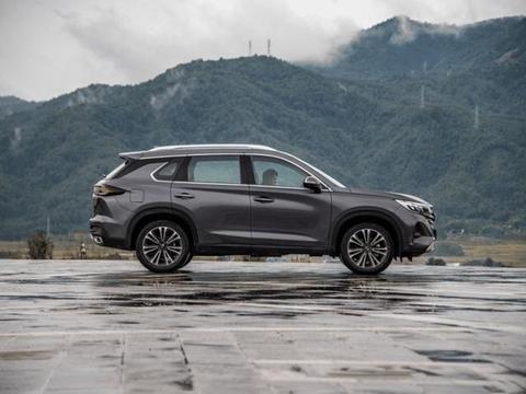 想知道“10-15万中型SUV“近期资讯盘点，你想要的这里都有