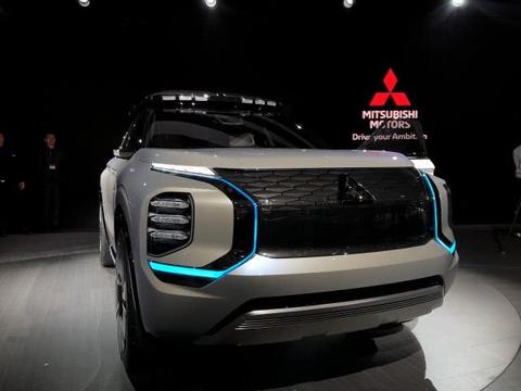 三菱可能要靠它翻身？搭混动系统的越野SUV，颜值有点猛！