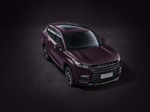 奇瑞高端SUV太霸气，2.0T动力超宝马，9万就能买低配