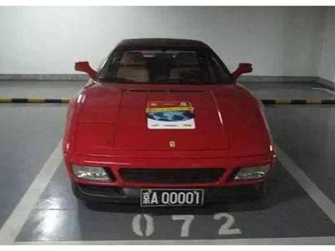 “京A00001”现身路上，看到车主那一刻，才知道啥叫低调！