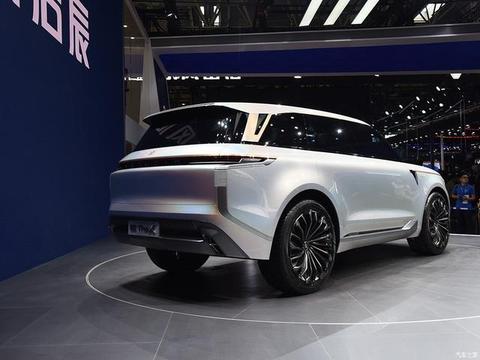 国产车再放一招！外观酷似路虎，贯穿式全液晶屏，与日产技术共享