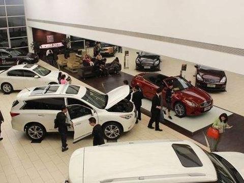 新车买完后，为啥老司机建议在4S店放一夜？准备买车的要当心！