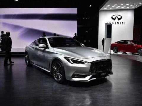 论颜值大众CC也不敢跟这台车比，内饰还配有双屏显示