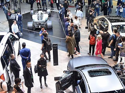 为什么很多人都在车展上买车？老司机：确实好处多多