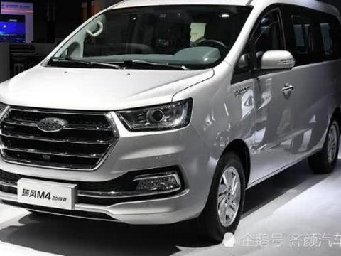 比五菱宝骏高一档，车长5.2米，三款引擎，起售价不足10万块