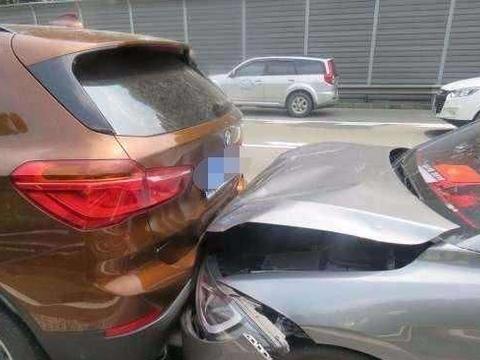 “三者险”有必要买100万的吗？定损员道出实情，后悔知道晚了！