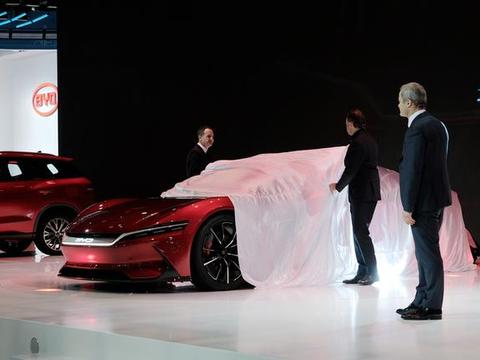 颜值性能双爆表 上海车展实拍E-SEED GT