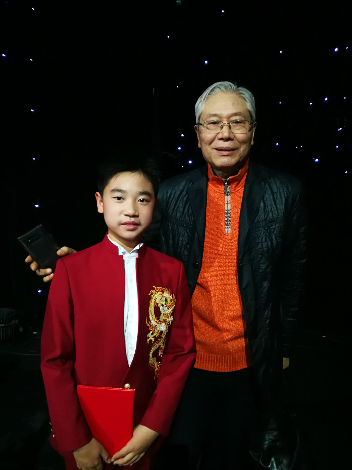 童星歌手付梓丞最新原创单曲《爱的城墙》惊喜来袭