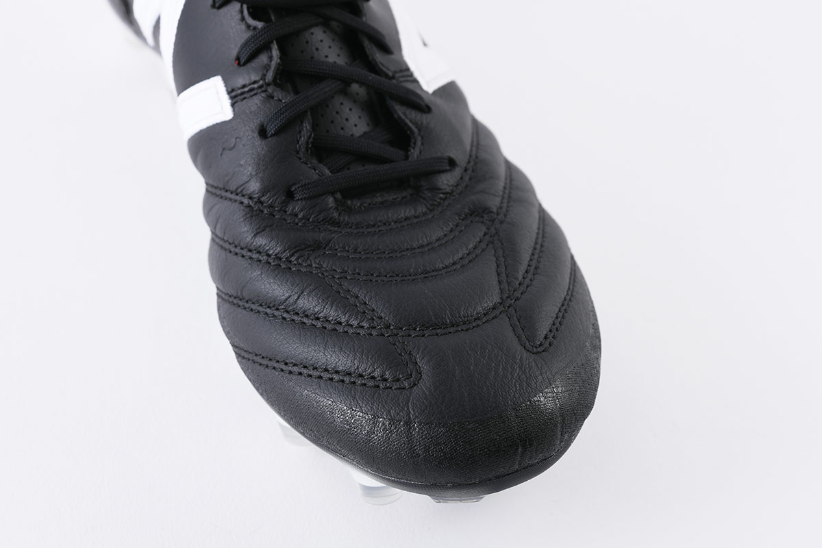 New Balance在日本推出442 Pro HG足球鞋