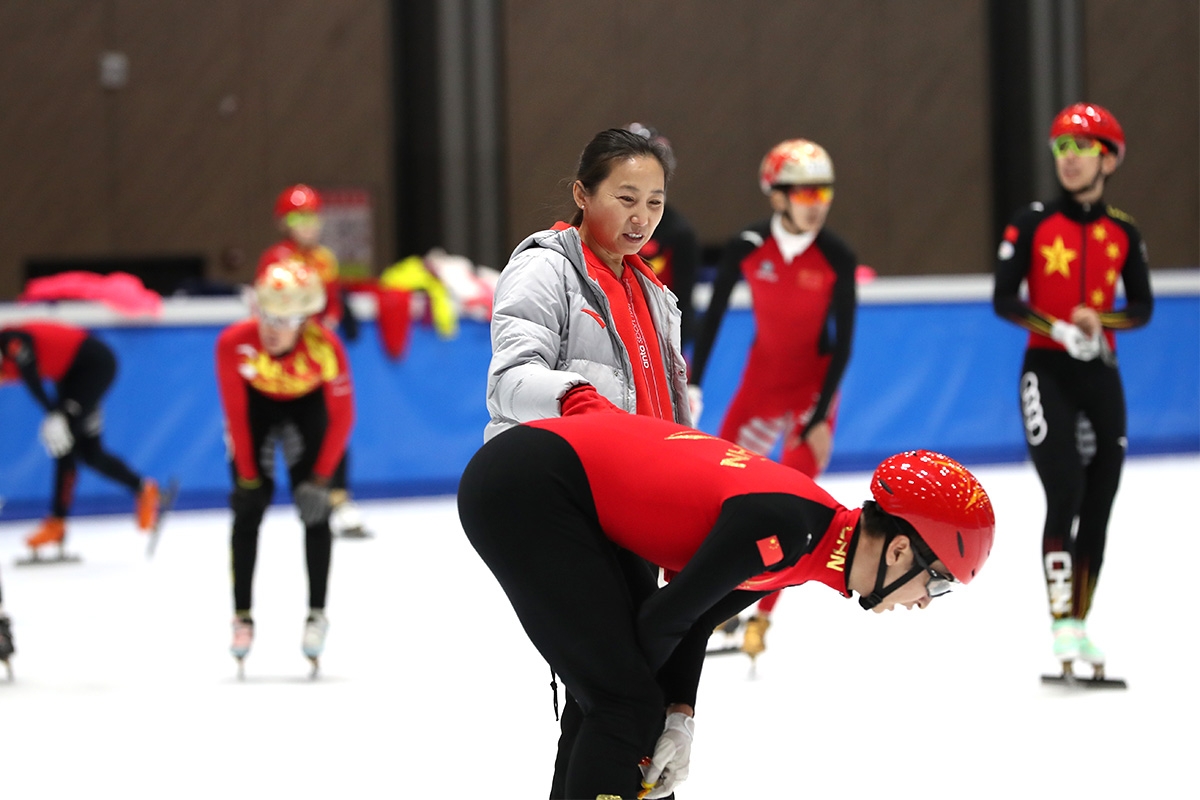 武大靖率中国短道速滑队赴长春集训,新赛季首秀在即