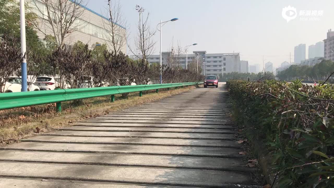 江淮瑞风S4过搓板路