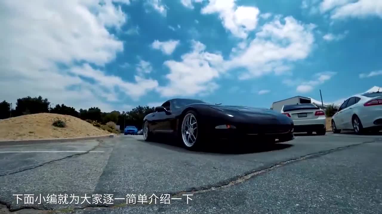 致敬保罗沃克，当地政府在出事地点办车展，看到这些车瞬间泪崩！