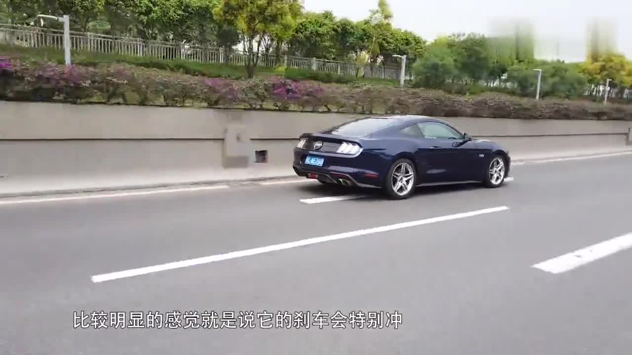 60万内排量最大跑车，果然直道王丨品驾