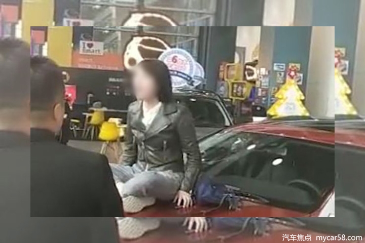 奔驰女车主维权后续:不接受退钱,如欺诈消费请假一赔三