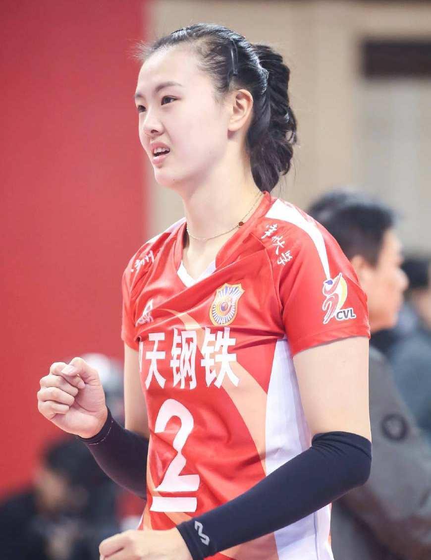 中国女排四名将透露体脂的秘密,张常宁没说球迷却看得到!
