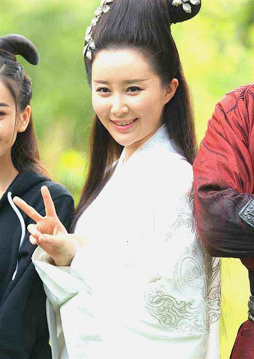 13年前电视剧《宝莲灯》中4大美女现状,丁香生二胎,三