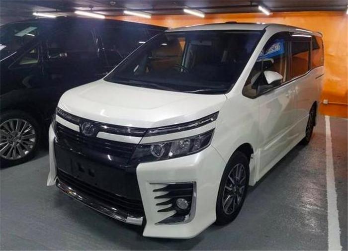 还买奥德赛？5.1米车身，搭座椅旋转+腿托，网友：现在去提车