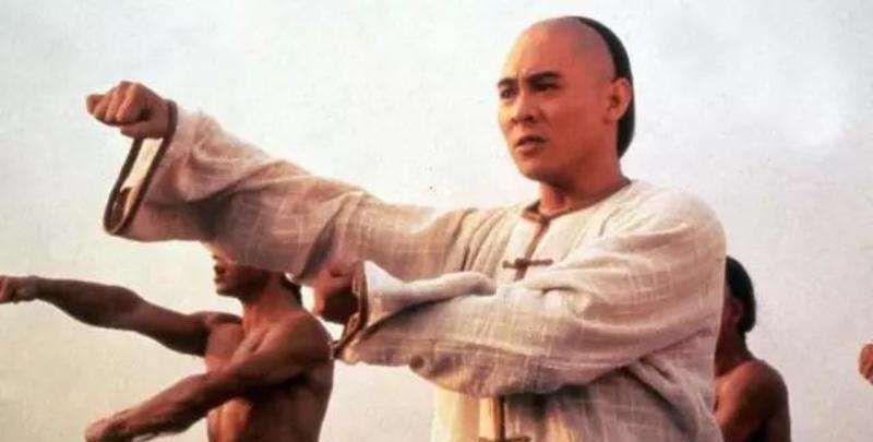 一代宗师黄飞鸿晚年凄惨，儿子惨死，宝芝林被毁，最后郁郁而终
