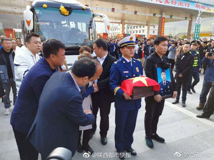 南陵县家发镇永林村开展预防溺水安全宣教活动