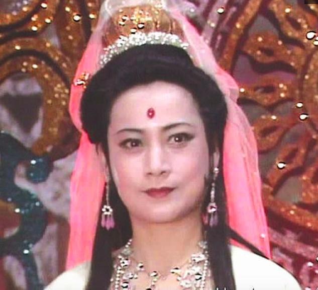 同样是出演观世音,左大玢的被认为是真菩萨,而