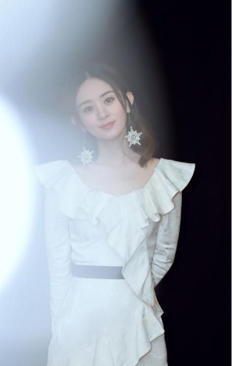 胡歌说不愿意与赵丽颖合作,原因只有八个字,竟