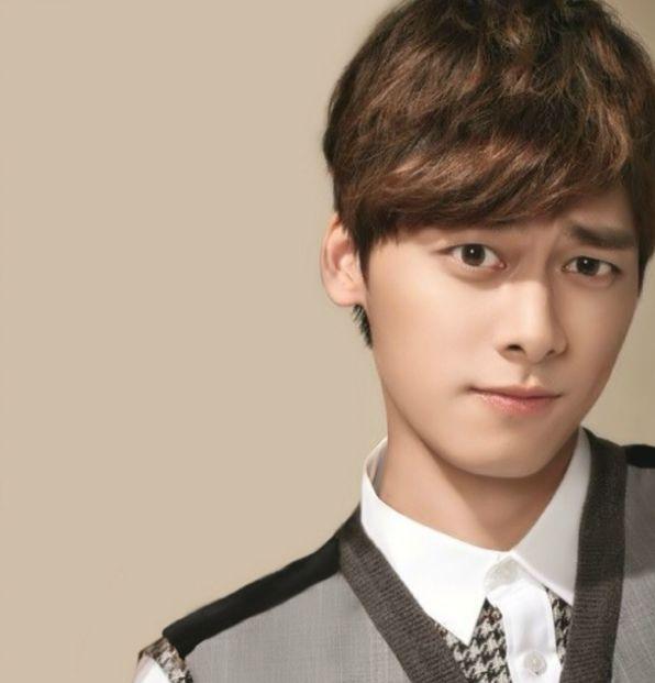 金鹰男神是李易峰,大家对结果不满意,李易峰真