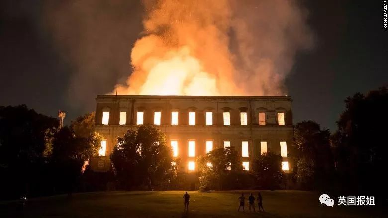 给巴黎圣母院捐款后,他们后悔了