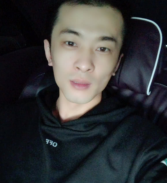 快手辛巴前妻曝光,隐瞒雪大坐牢黑历史,为攀附雪大抛弃妻子