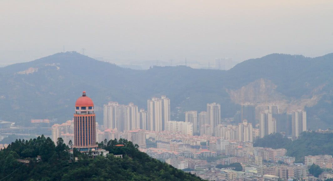 有小香港之称的小镇,曾经的繁华到如今的没落