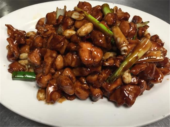 外国人吃中国菜有了新困惑:在中国,食物也是那