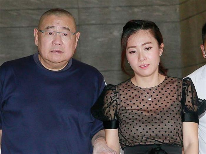 香港最不幸的女富二代：千亿资产未分得一分，今36岁还没嫁出去