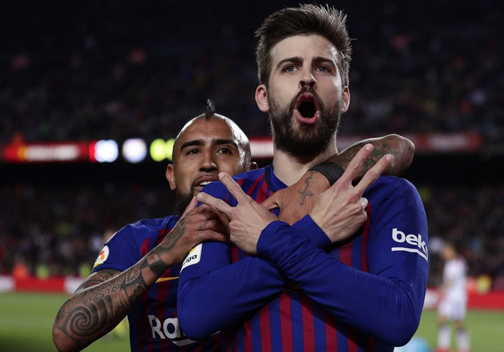 任意球进球排名20 lwOq-htzuhtp2867048.jpg