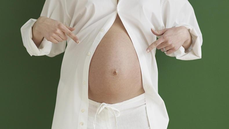 肚脐眼能不能随便抠 抠肚脐眼有什么危害