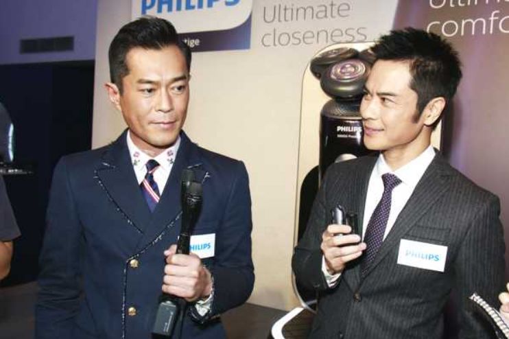 继李咏走后古天乐也传来不幸消息,去美国做手术,网友:早日康复