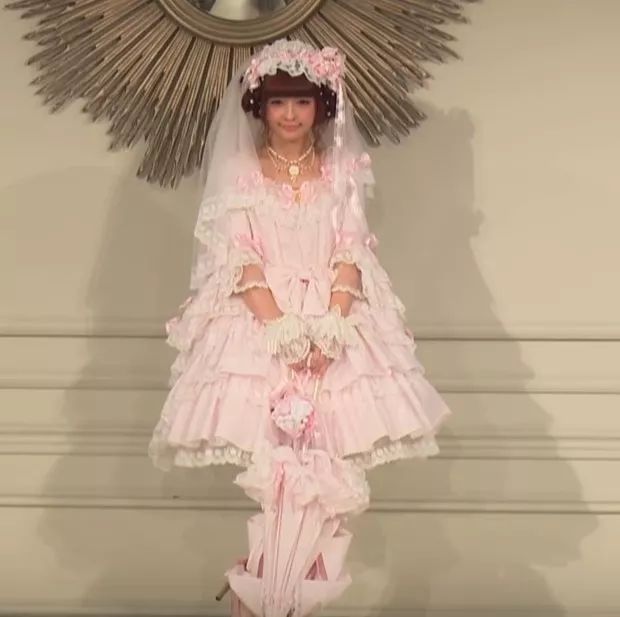 十个lo娘九个丑?看看日本洛丽塔茶会的真实颜