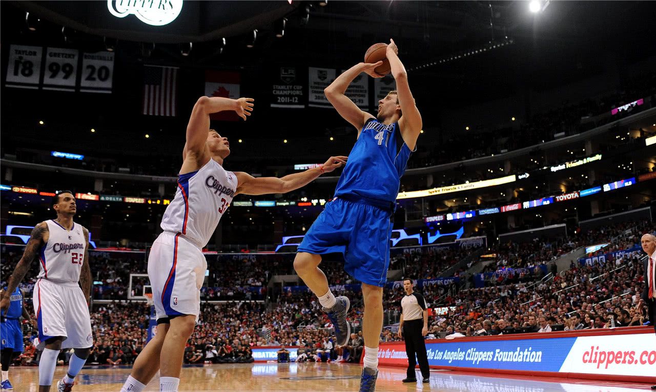 美媒评nba十大招牌动作:艾弗森第5,天勾第2,第1毫无