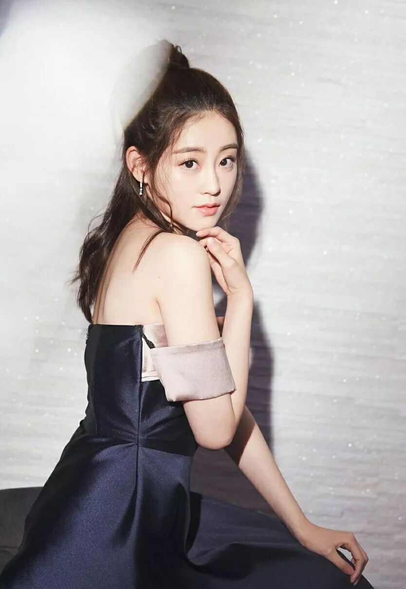 杨洋一个跨年都没参加?董洁要上春晚?祝绪丹侯明昊搭档新戏?