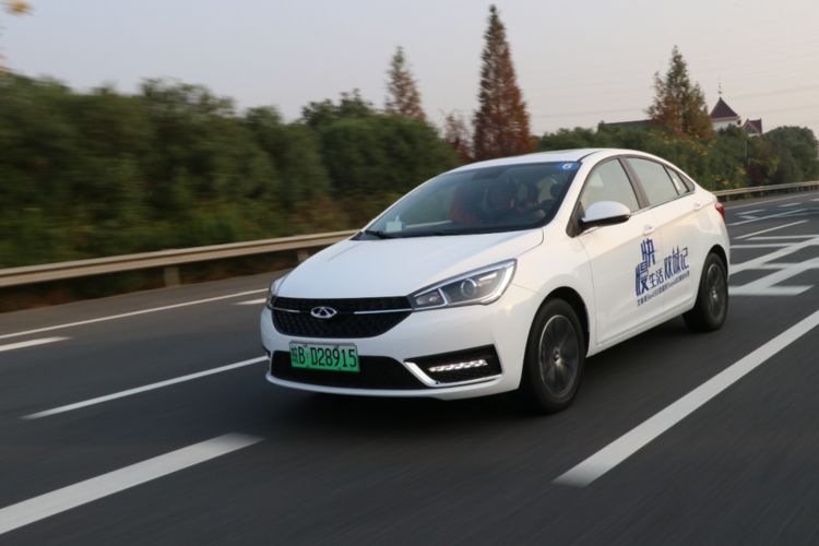 试奇瑞艾瑞泽5e 450,能满足日常代步需求的高性价比电动车
