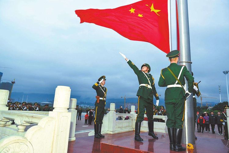 为什么天安门升国旗的时候得走138步？原来还有这些原因