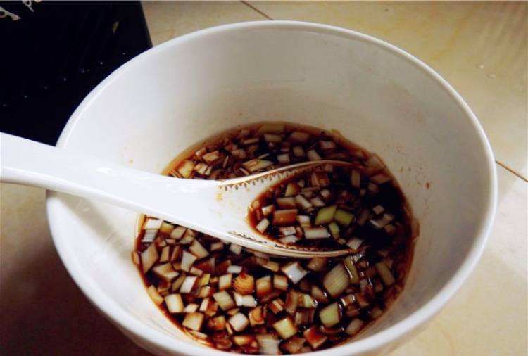 饺子蘸料怎么做最好吃?20年水饺店老板告诉你